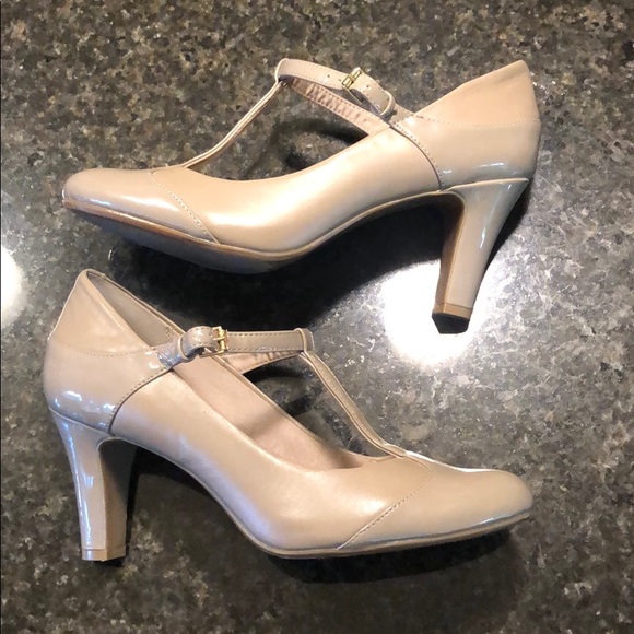 Giani Bernini Shoes Gianni Bernini Vineza Tan Pumps 95